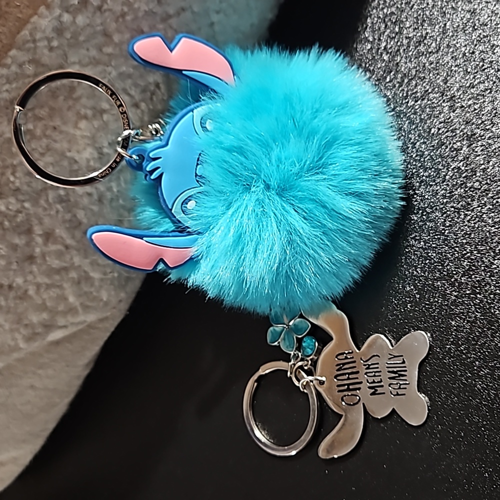 Disney's Lilo & Stitch 2 Piece Key Chain/Bag Charm Set